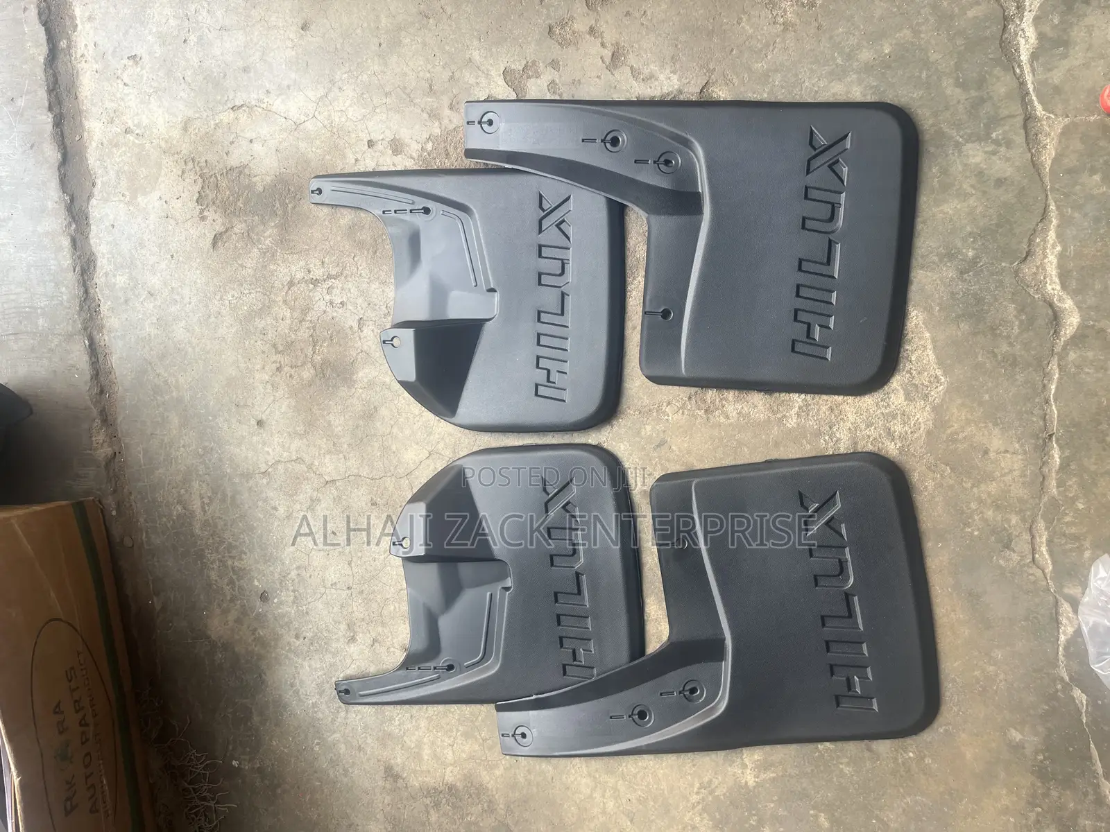 Toyota Hilux Back Rubber