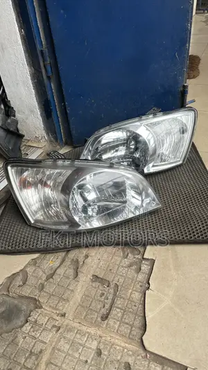 Hyundai Getz Headlights Taillight Set (1 2004