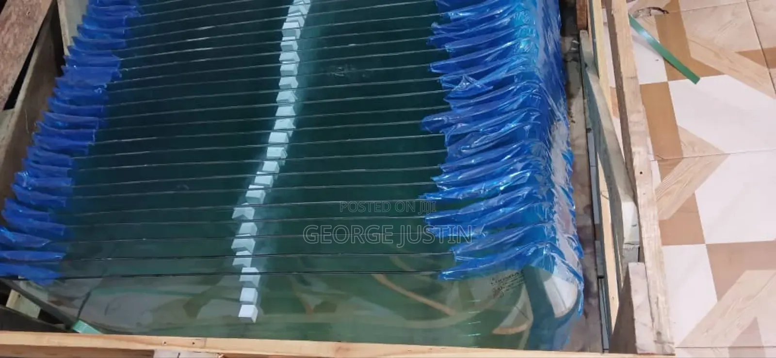 Wind Screen Bajaj N TVS
