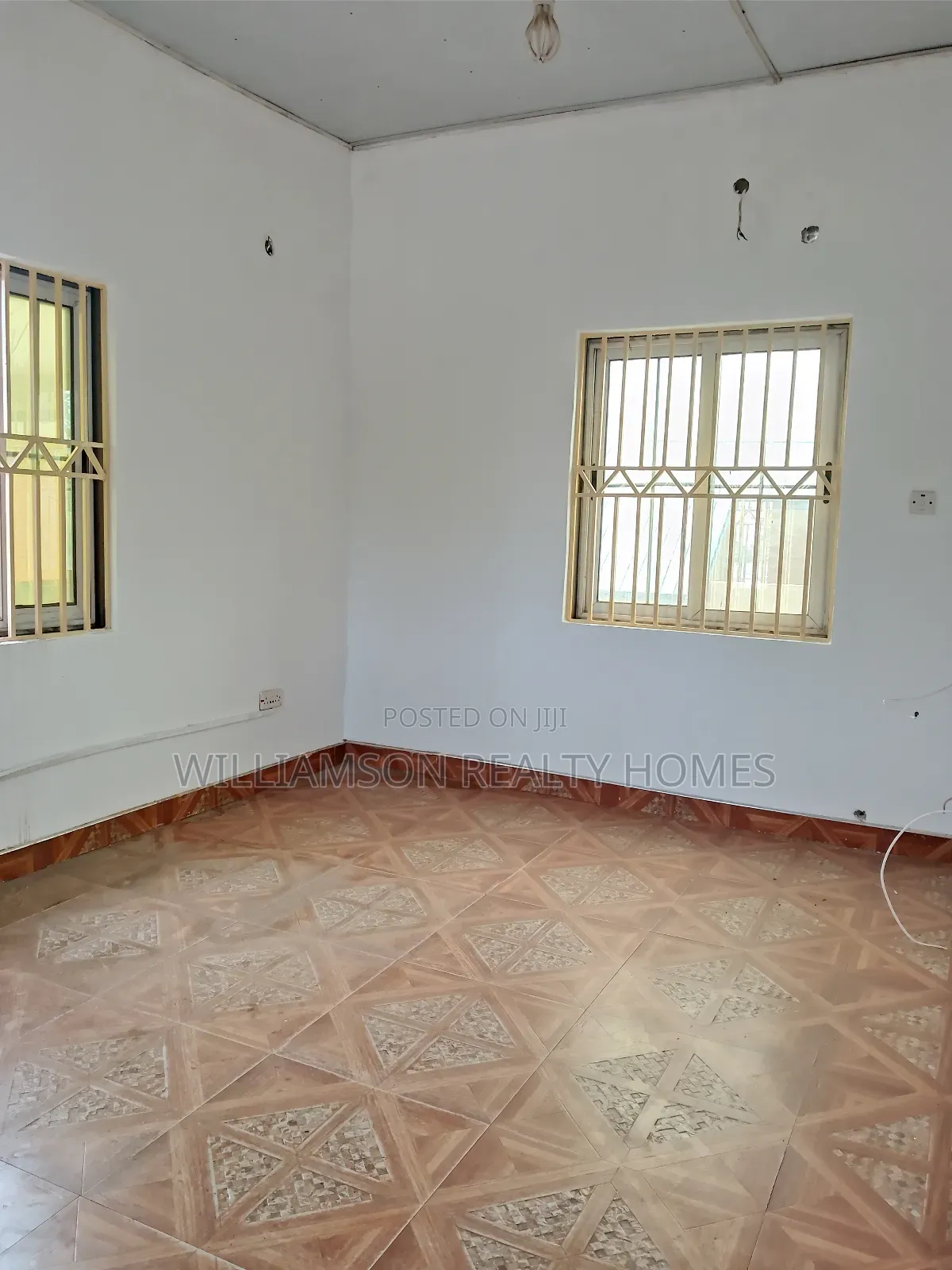 3bdrm Apartment in Hfc Estate Area, Spintex for rent