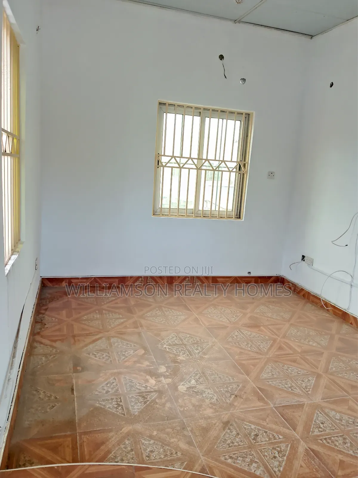 3bdrm Apartment in Hfc Estate Area, Spintex for rent