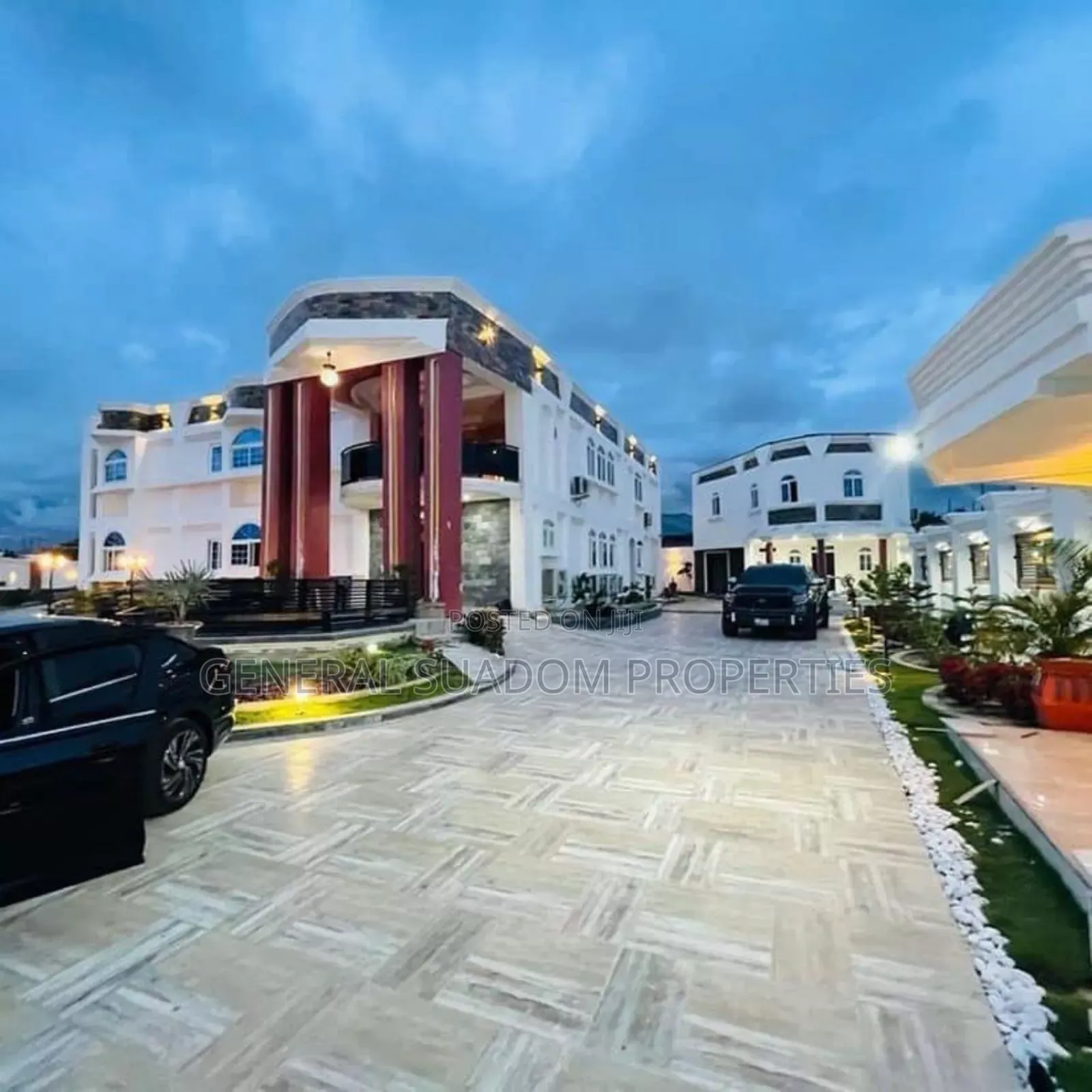 6bdrm Duplex in Suadom Real Estate, Tema Metropolitan for sale