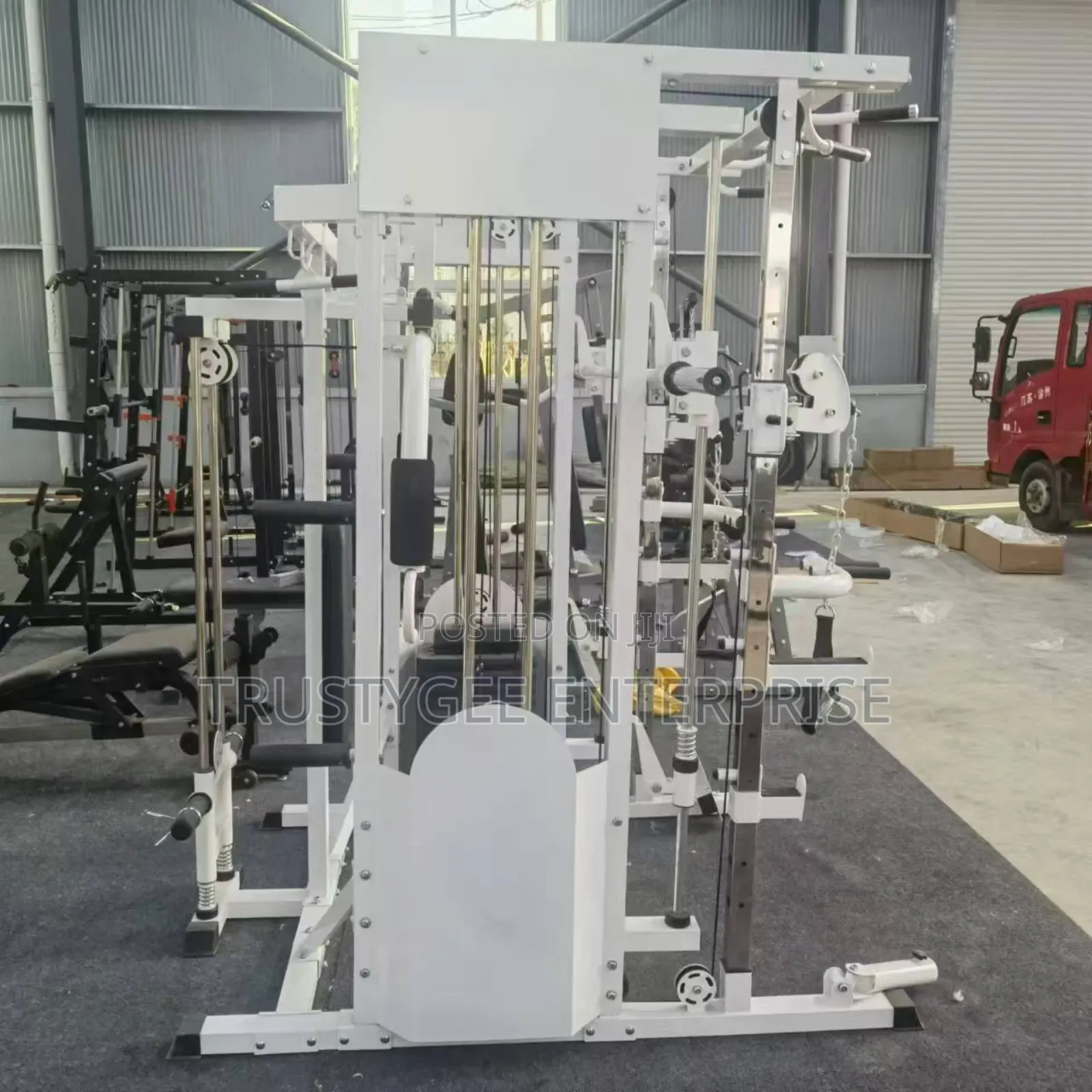 Smith Machine With 100kg Olympic Weight Plates