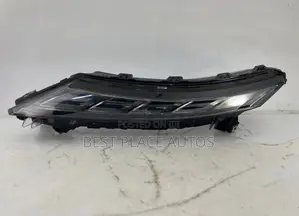 Mitsubishi Outlander 2022-2024 Upper Headlights