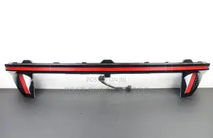 Hyundai Tucson 2023 Booth: Trunk Light