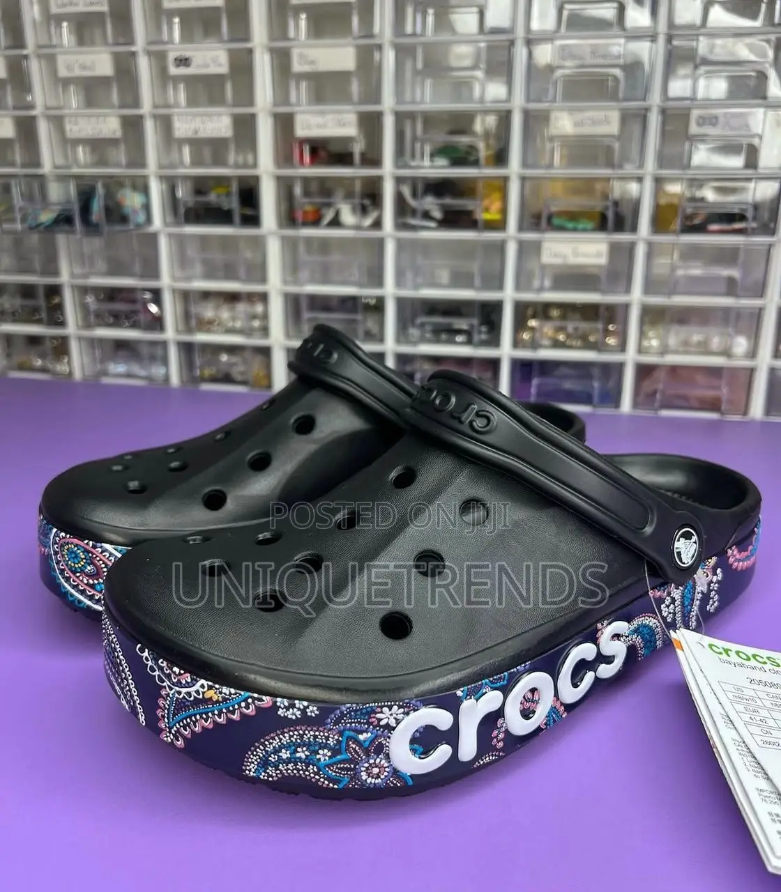 Black Unisex Bayaband Crocs
