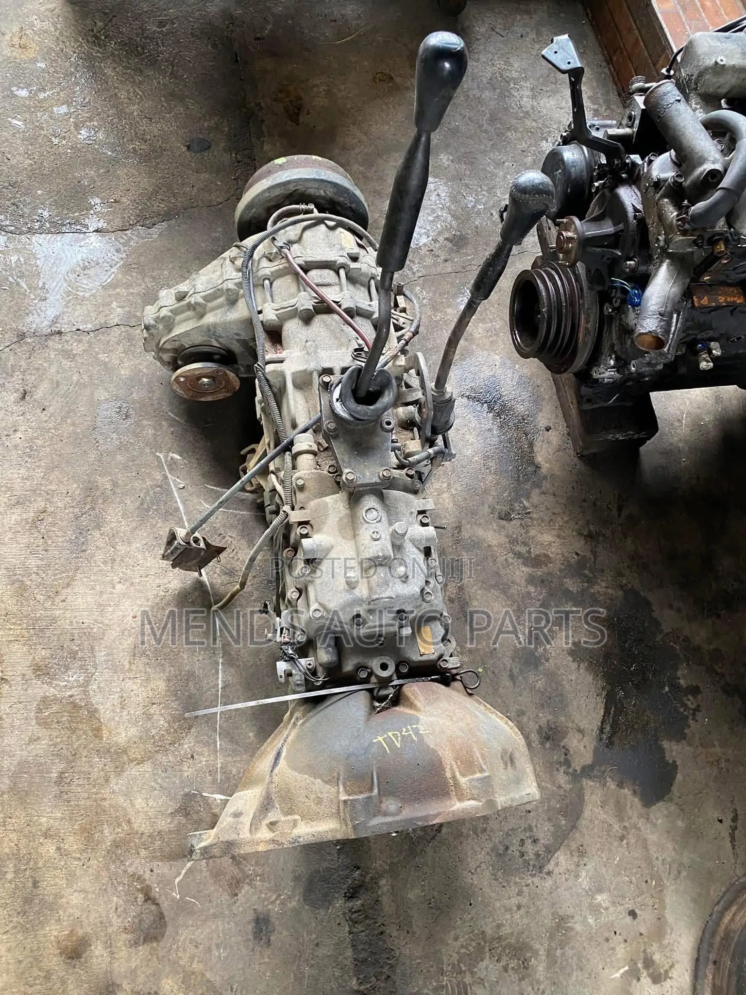 Nissan Patrol Old Type Gearbox