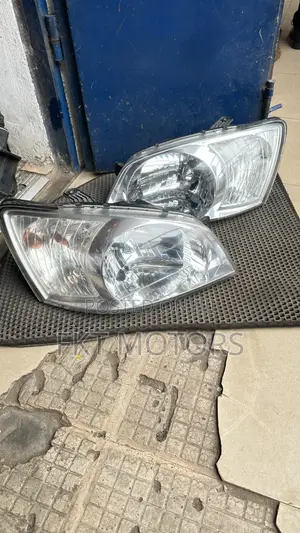 Hyundai Getz Headlights Taillight Set (1 2004