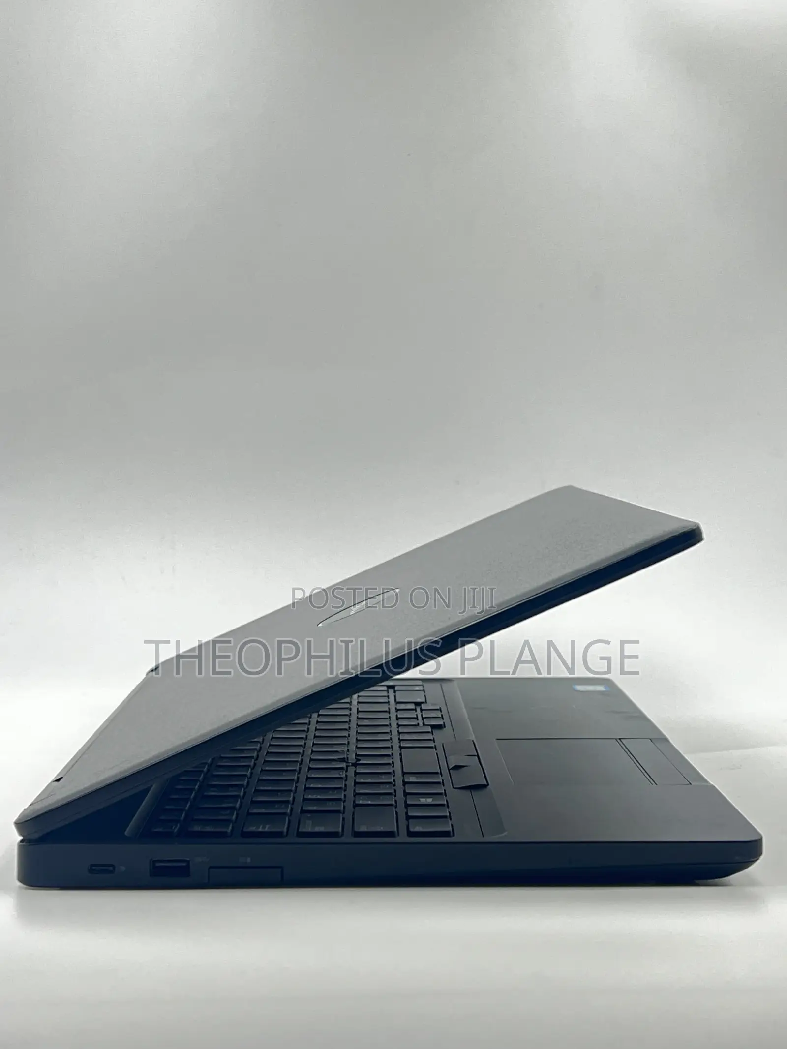 New Laptop Dell Latitude 5580 8GB Intel Core I5 SSD 256GB