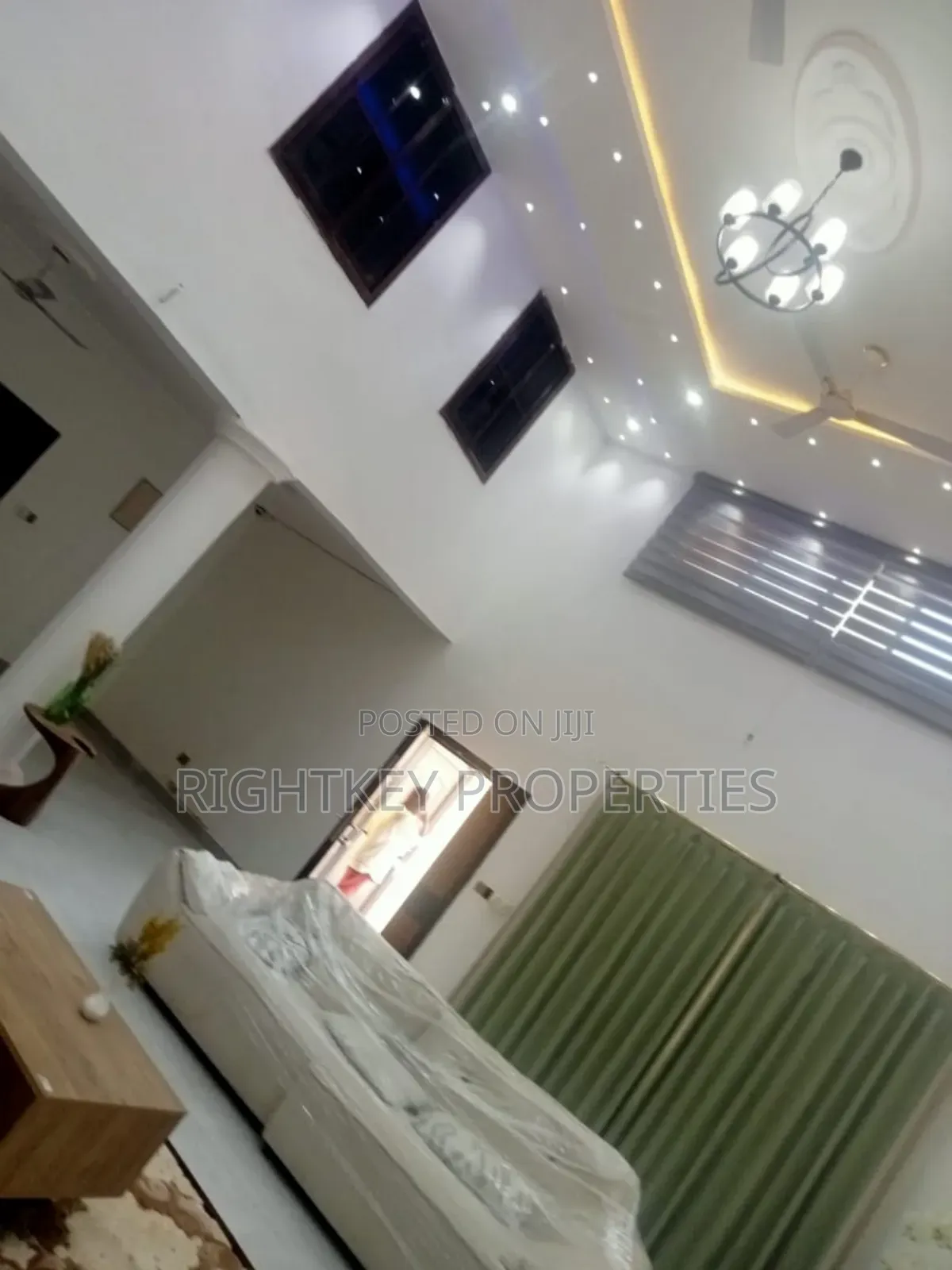 6bdrm Duplex in Awomaso, Kumasi Metropolitan for sale