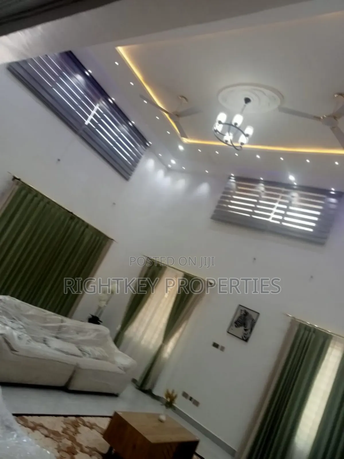 6bdrm Duplex in Awomaso, Kumasi Metropolitan for sale