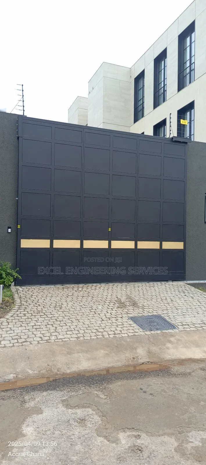Sliding Main Gates