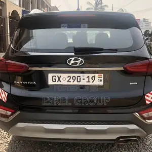 Hyundai Santefe For Rent Come With A Driver