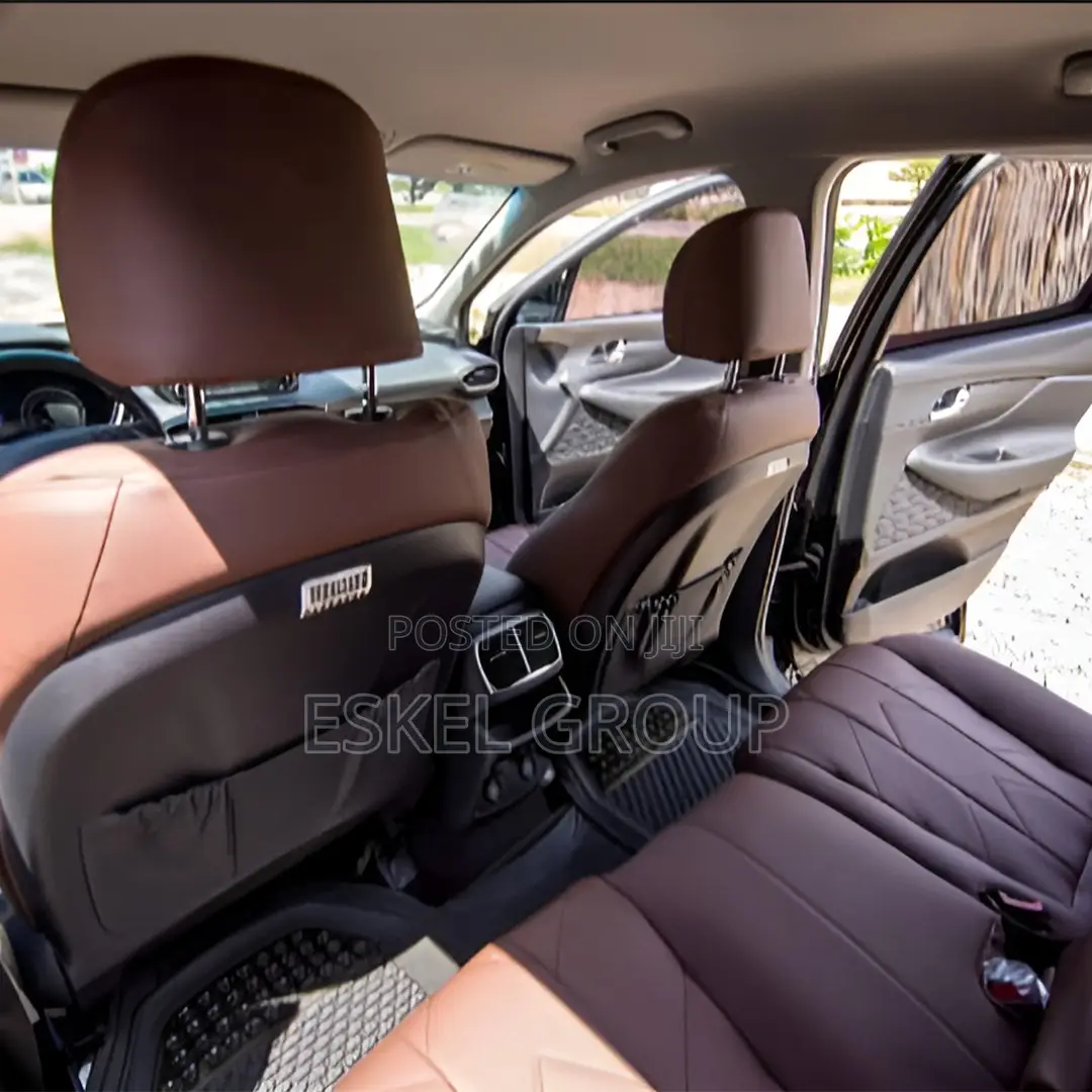 Hyundai Santefe For Rent Come With A Driver