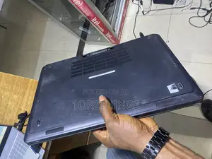 Laptop Dell Latitude 5550 8GB Intel Core I5 HDD 500GB