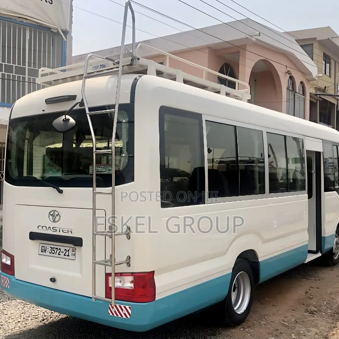 Coaster Bus for Rent Come With a Driver