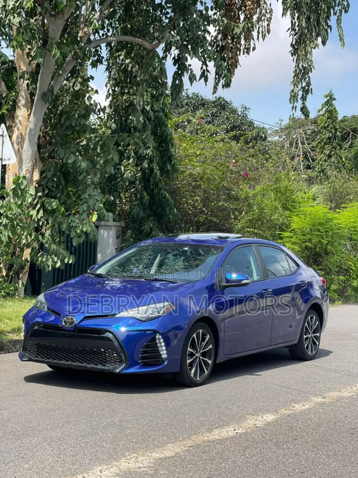 Toyota Corolla XSE (1.8L 4cyl 2A) 2018 Blue