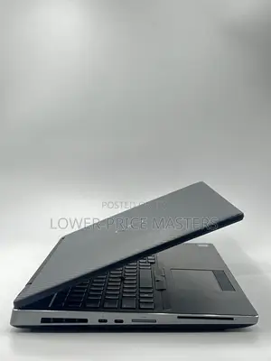 New Laptop Dell Precision 7530 16GB Intel Core I7 SSD 512GB