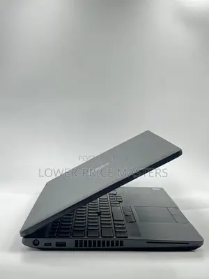 New Laptop Dell Precision 15 3541 16GB Intel Core I7 SSD 512GB