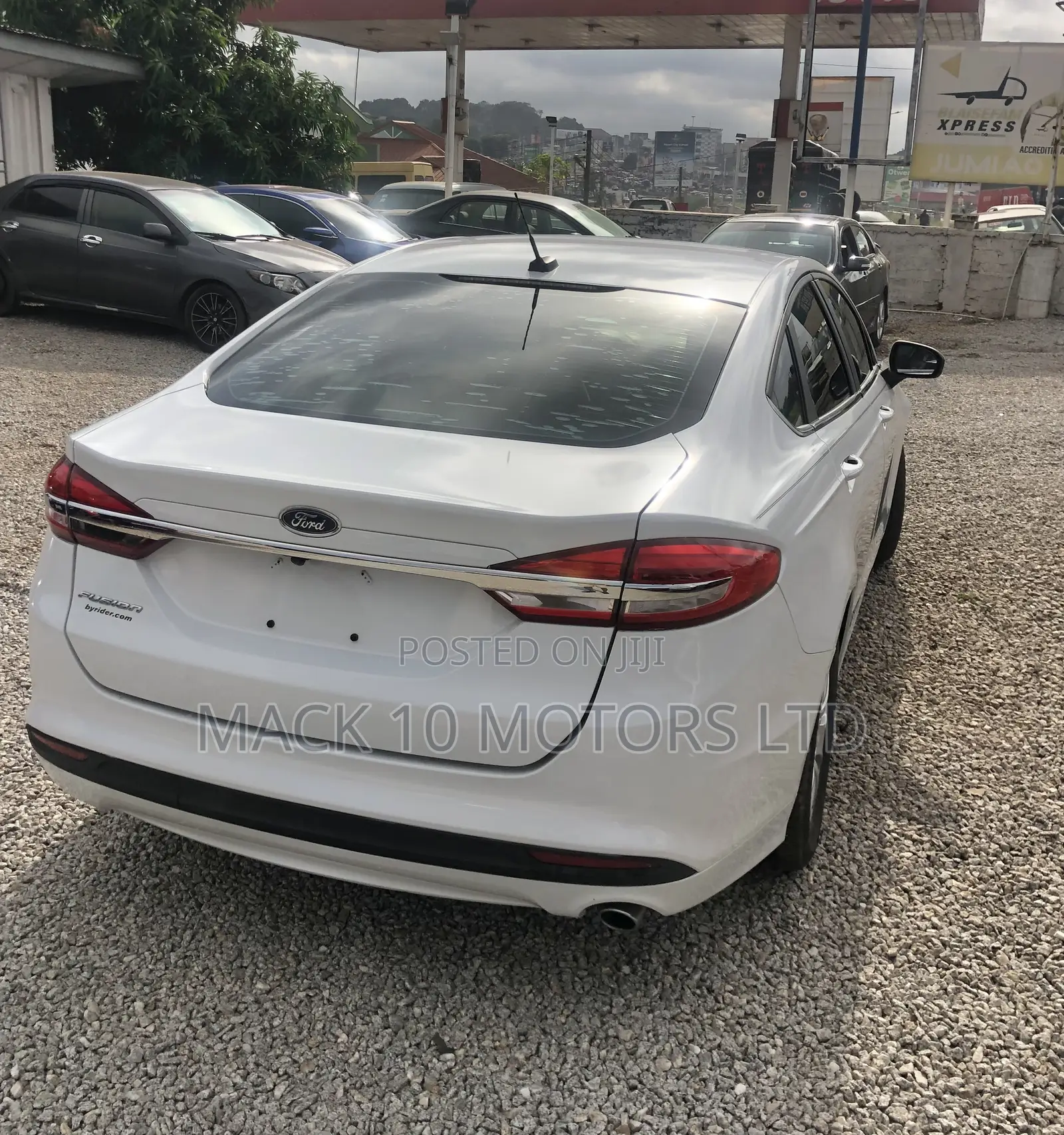 Ford Fusion SE AWD 2017 White