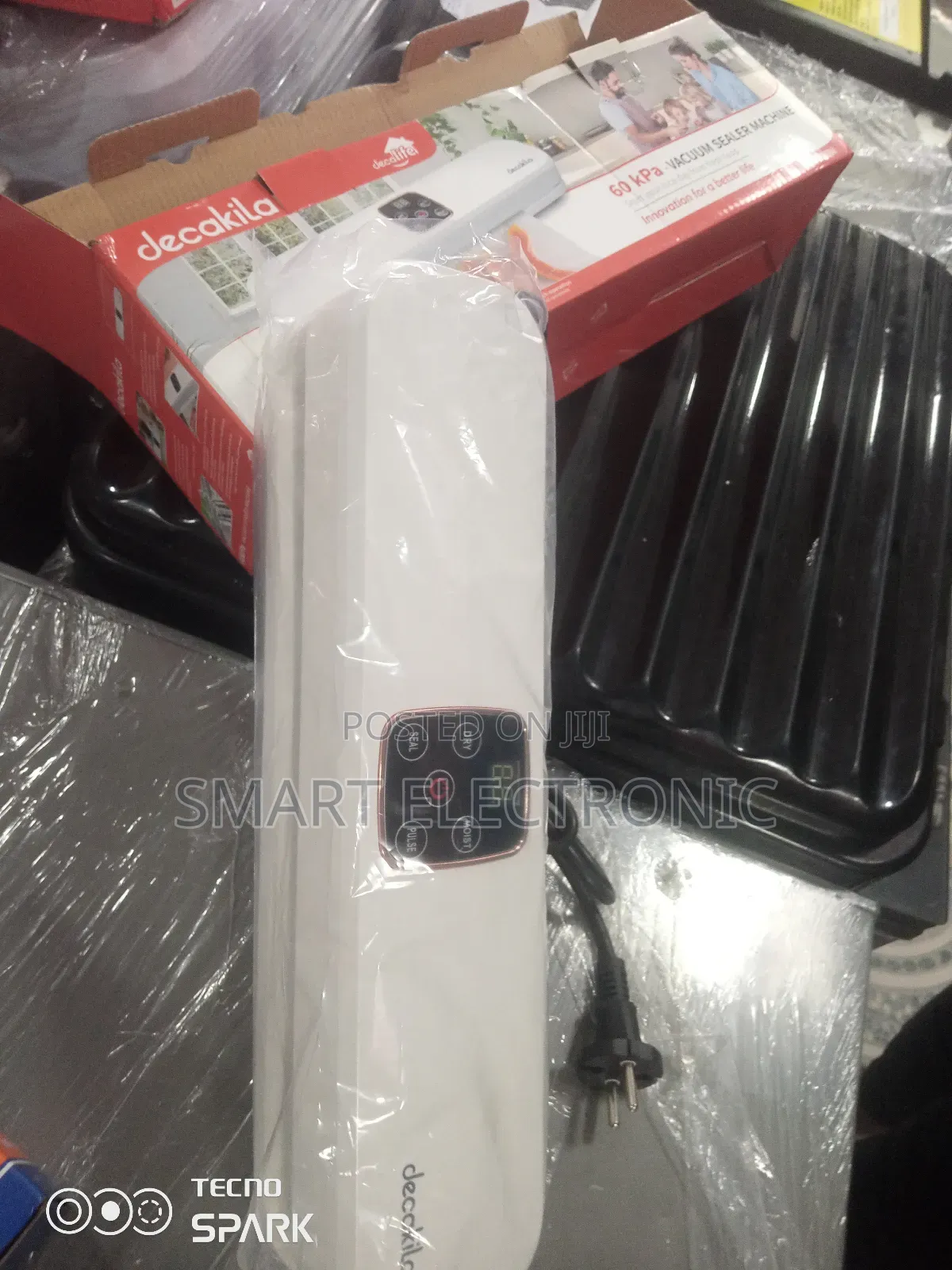 Better Your Fresh Food With Decakila Vacuum Sealer Machine