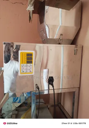 Pouch Packaging Machine