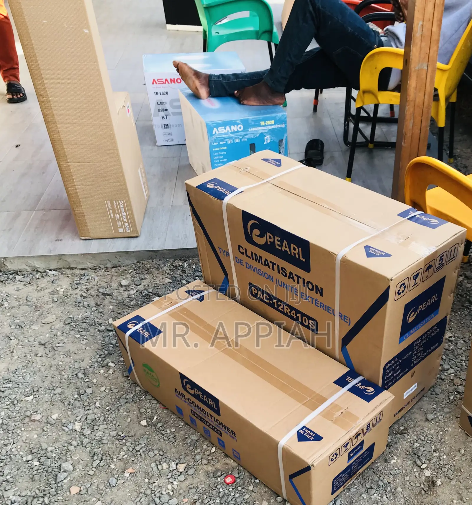 Powerful and Durable Pearl 1.5hp Non Inverter Ac