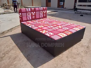 Colourful Lv Inbuilt Double Bed