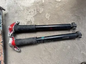 Range Rover :2013 to 2018 Back Shocks .