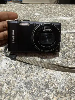 Affordable Multiple Digital Cameras for Sale