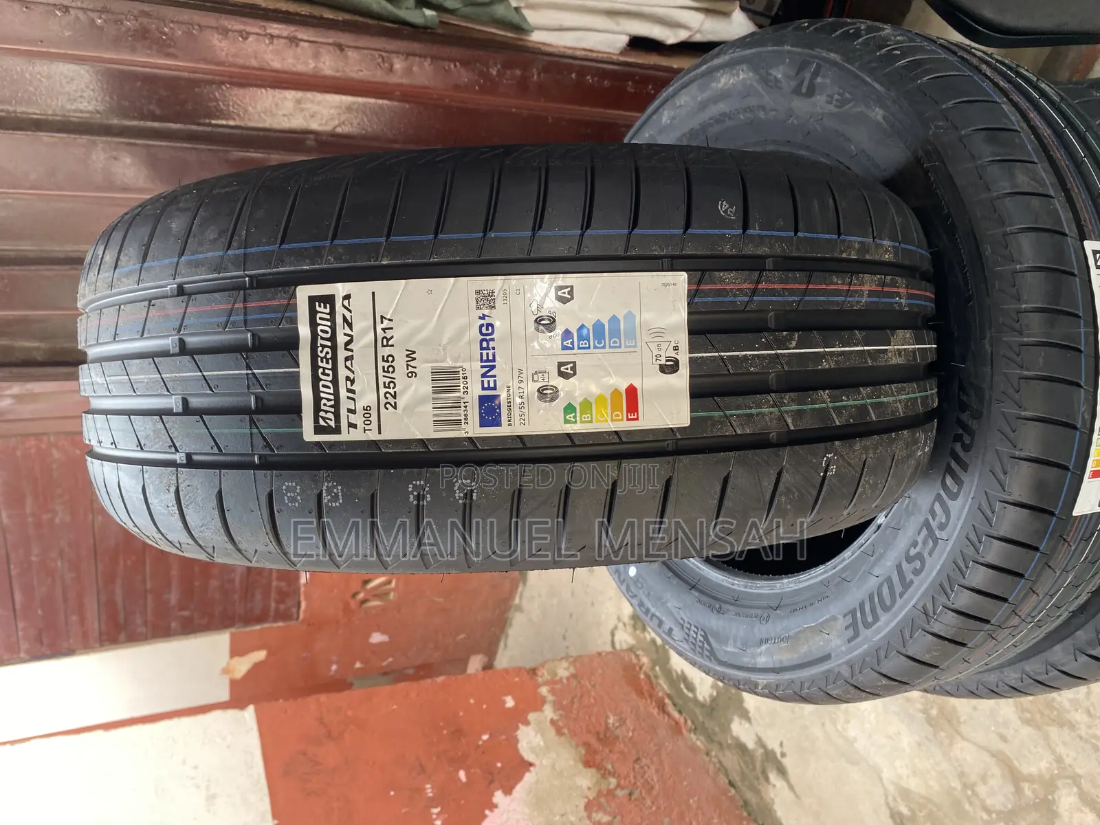 225/55 R17 Premium Bridgestone Turanza T005 Tire 97w