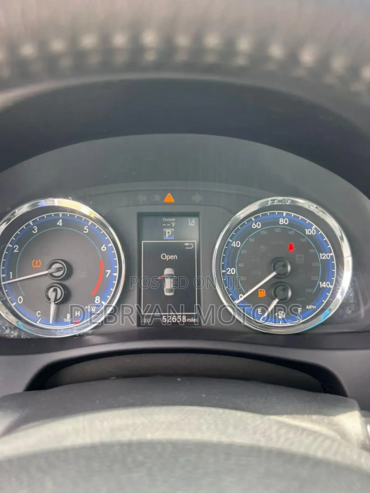 Toyota Corolla SE (1.8L 4cyl 6M) 2019 Black