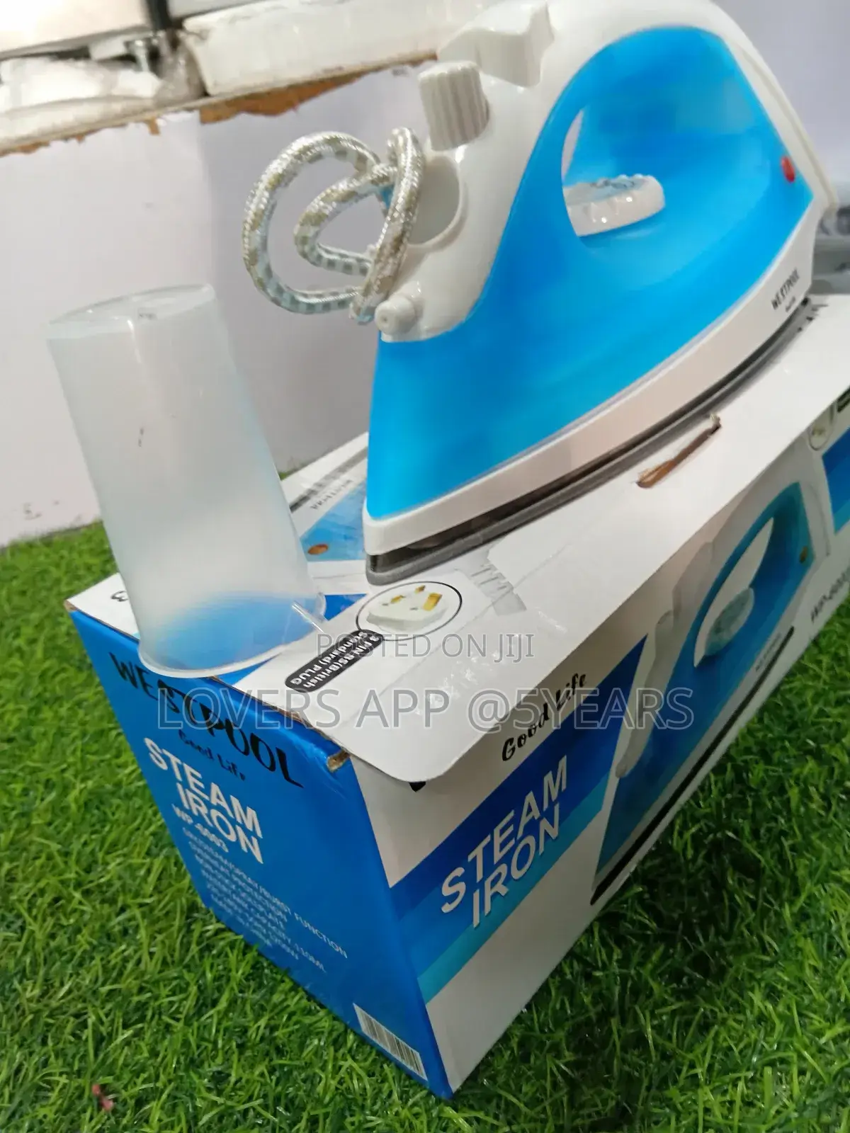 Confident Westpool Steam Good Life Iron Wp-6003
