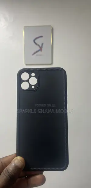 iPhone 11 Pro Max Black Uniu Case