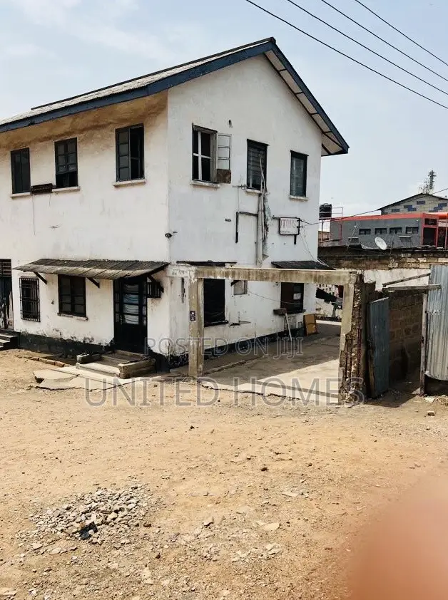Circle Avenor 6 Plot for Sale
