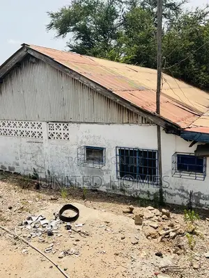 Circle Avenor 6 Plot for Sale