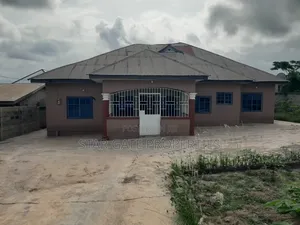 4bdrm House in Aboabo, Kumasi Metropolitan for sale