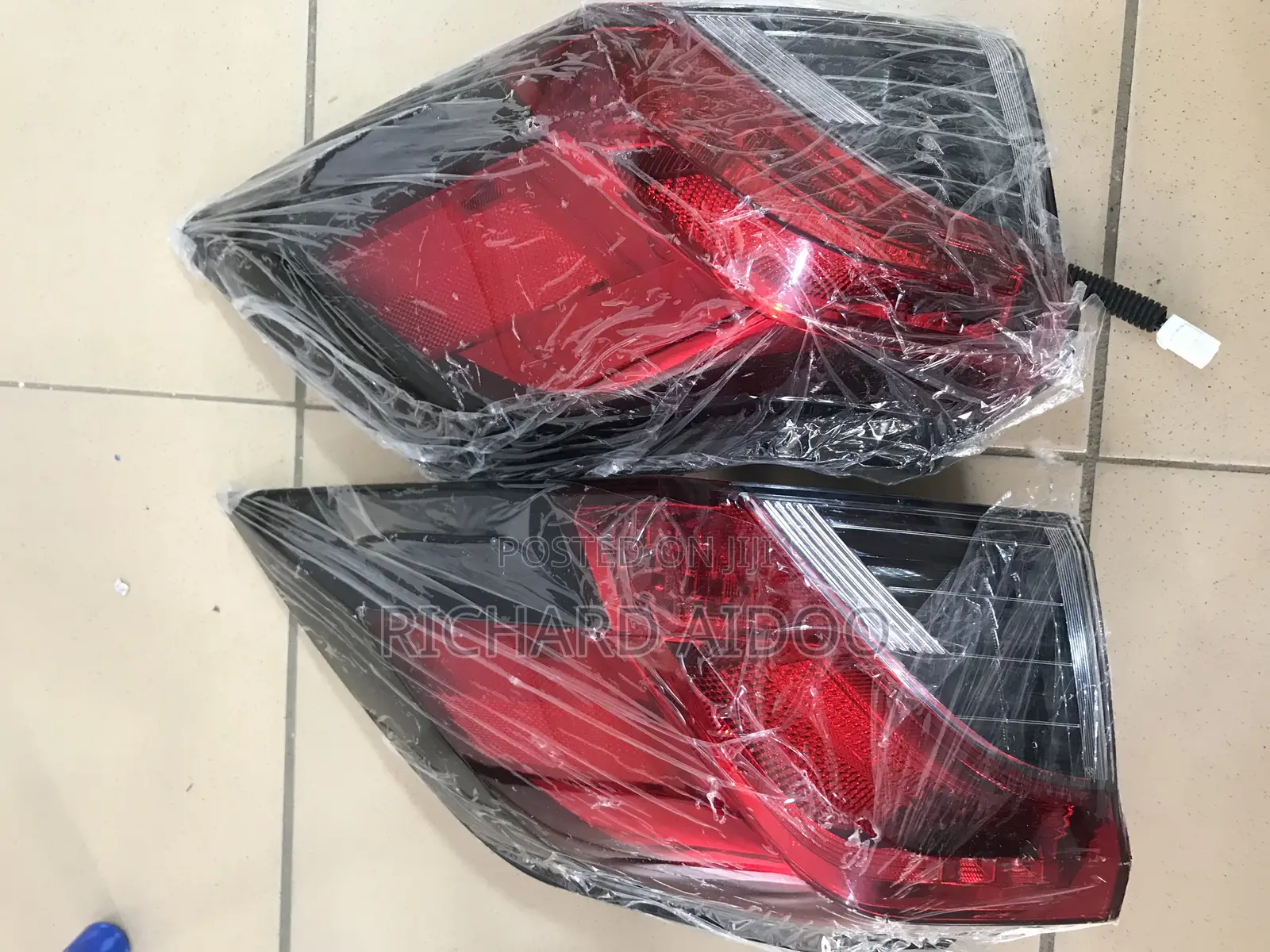 Toyota Rav4 2020/2022 Taillight Available