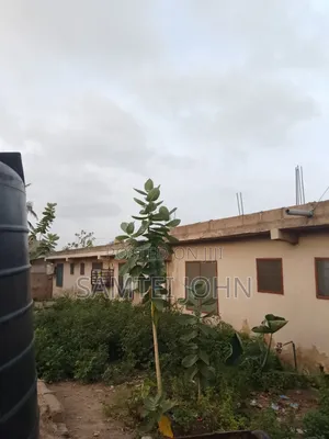 6bdrm Apartment in Sinco Properties, Ashaley Botwe for sale