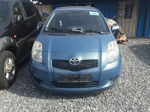 Photo - Toyota Yaris 2009 Blue