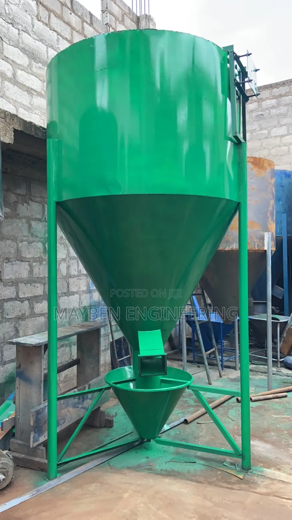 Feed Mixer