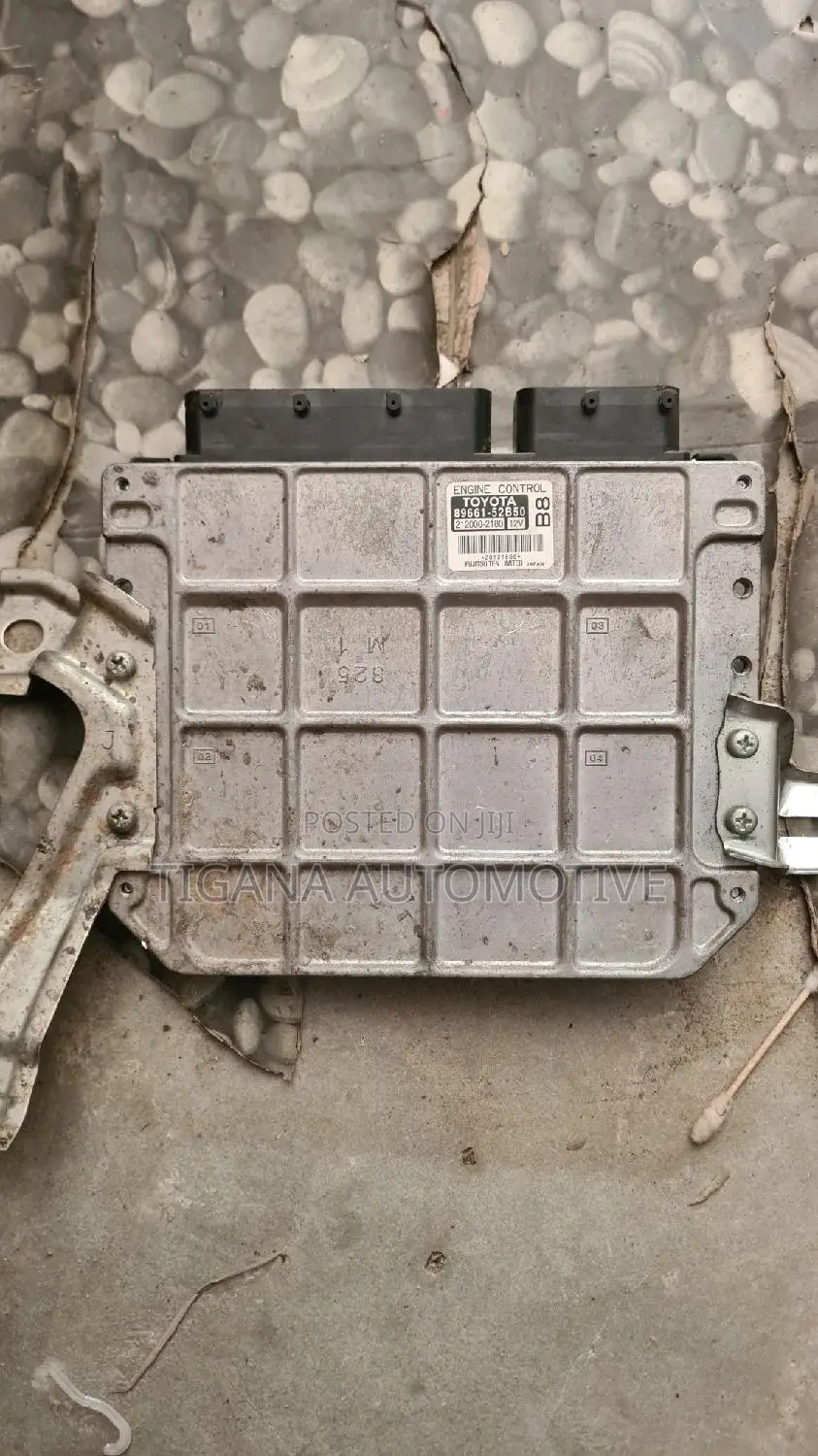 Toyota Yaris Control Board