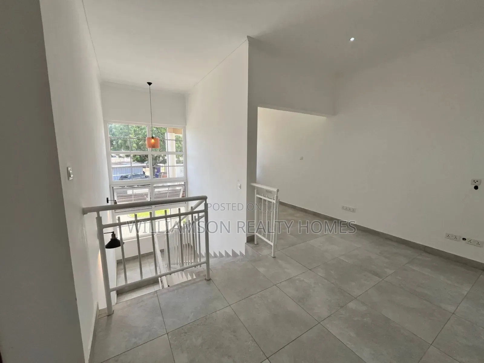 3bdrm House in Community 18 Area, Spintex for sale