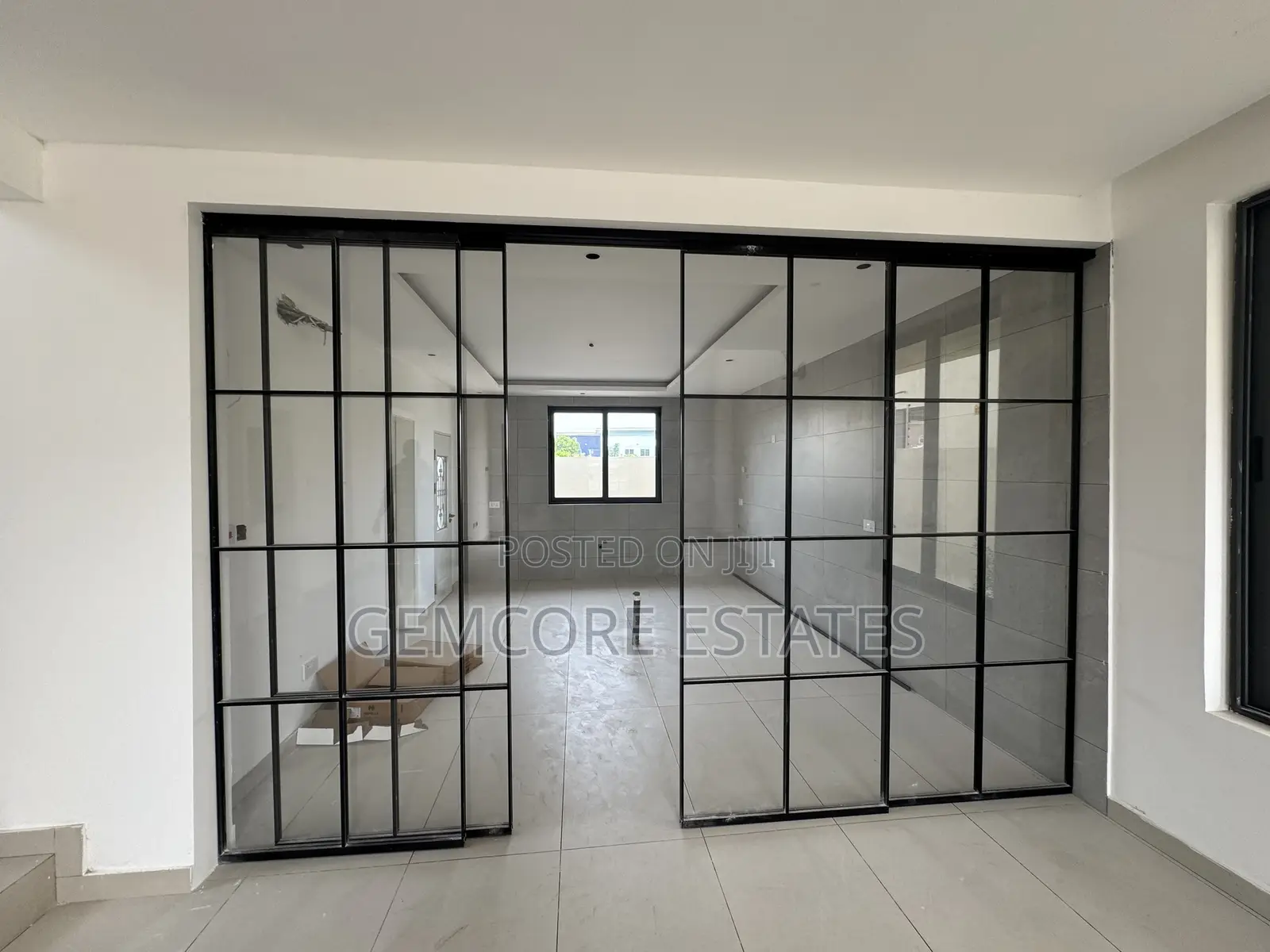 4bdrm House in School Junction, Ashaley Botwe for sale