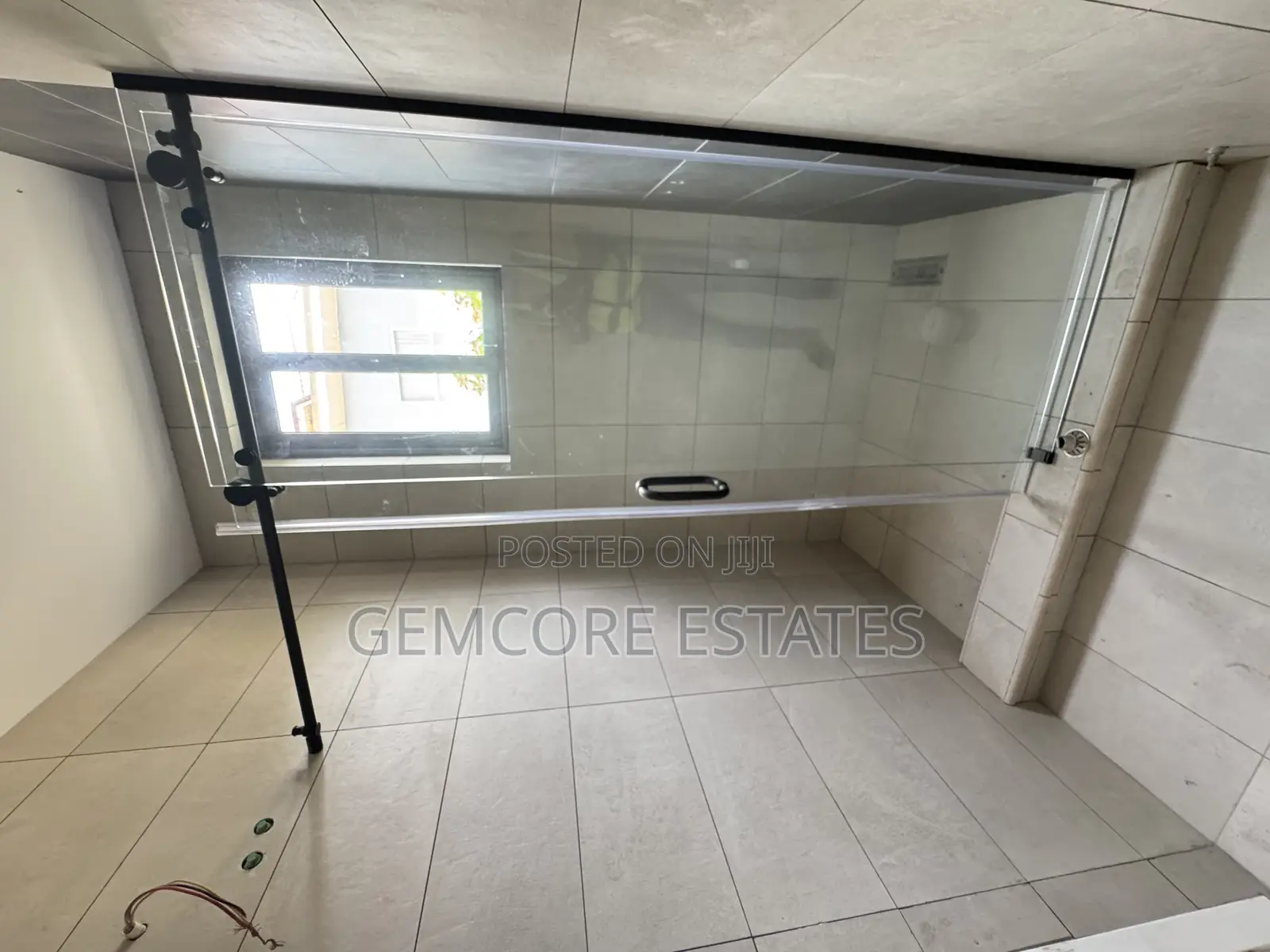 4bdrm House in School Junction, Ashaley Botwe for sale