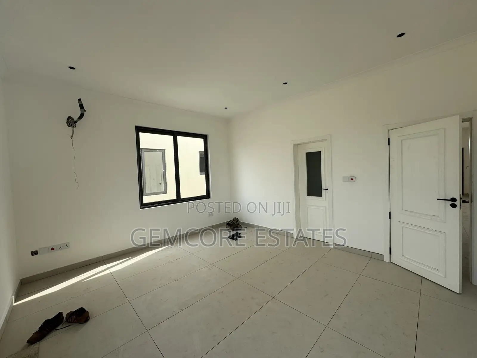 4bdrm House in School Junction, Ashaley Botwe for sale