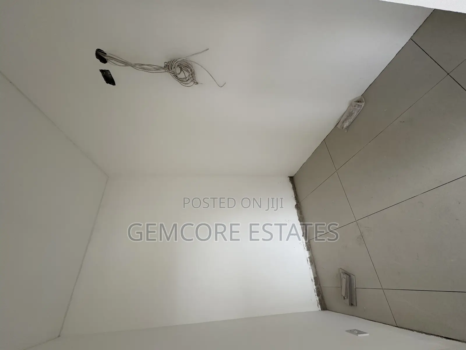 4bdrm House in School Junction, Ashaley Botwe for sale