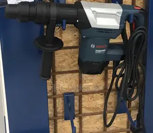 GSH 500 Professional Demolition Hammer With SDS Max