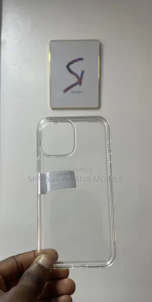 iPhone 13 Pro Max Spigen Ultra Hybrid Case