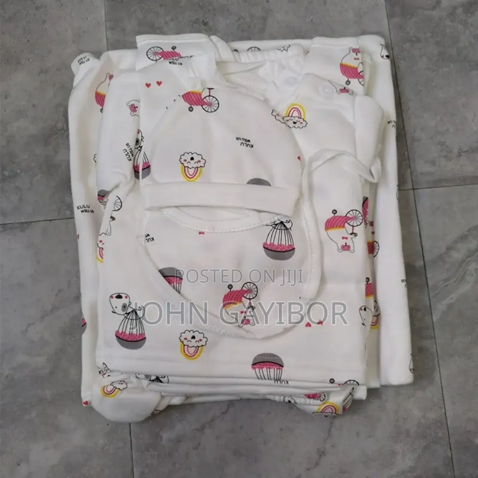 Baby Gifts Clothes Set.